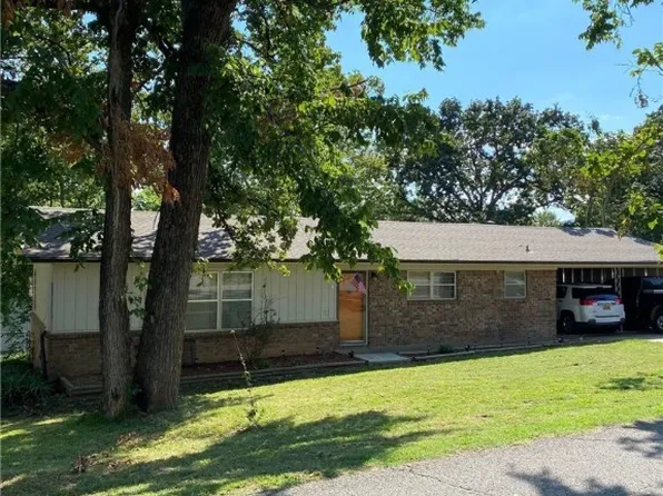 213 Mockingbird Ln, Poteau, OK 74953