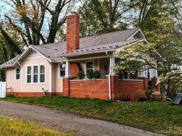 201 East Ave, Morganton, NC 28655