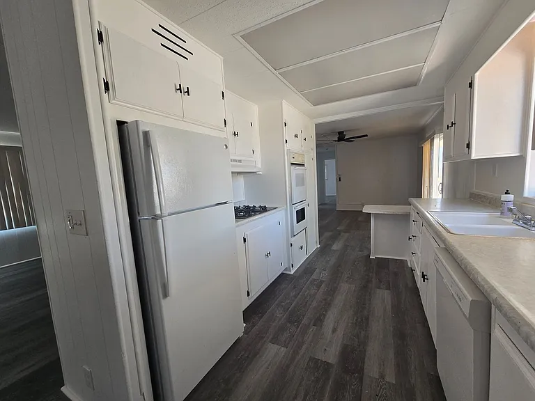 1631 N Chaparral Dr — Photo 13