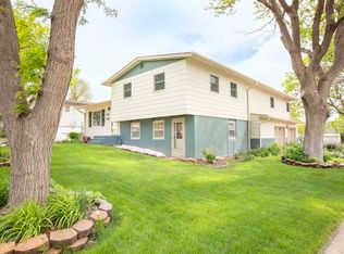 601 Missouri Ave, Mccook, NE 69001