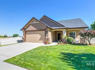 5354 W McMurtrey St, Meridian, ID 83642