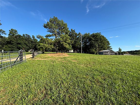 5th image of 15282 Burgin Valley Rd