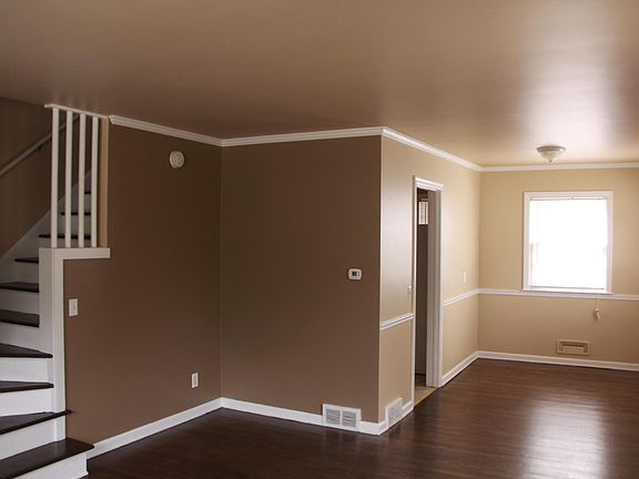 3rd image of 1519 Giddings Ave SE