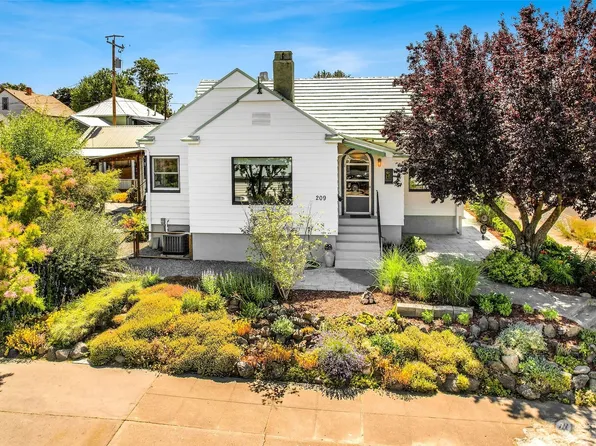 209 W 3rd Avenue, Ritzville, WA 99169