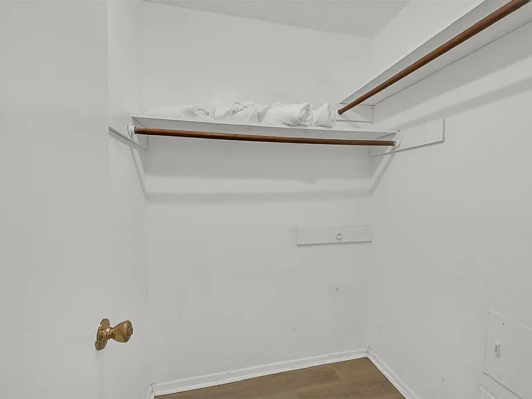 14102 Sylvia Dr — Photo 15