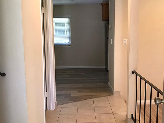 2nd image of 10350 Leola Ct #10