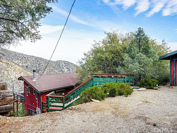 2nd image of 2216 Saint Bernard Dr
