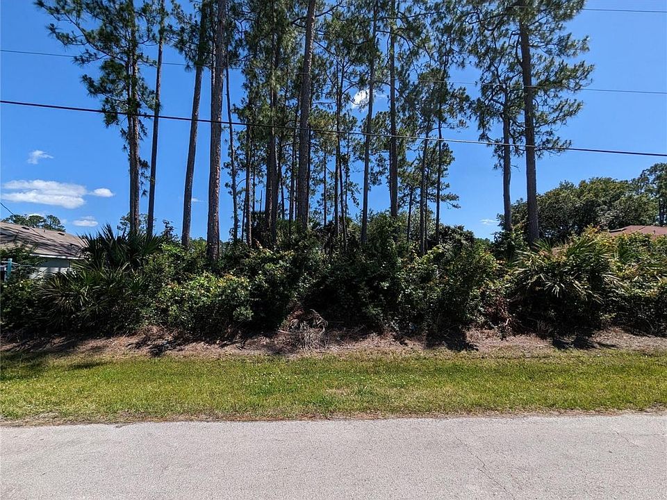 1st image of 16 Poinsettia Ln