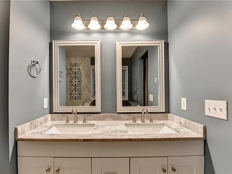 310 Andrew Ridge Dr — Photo 35