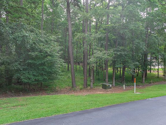3rd image of 1040 Centennial Post #20