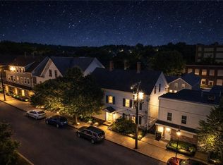 372 River St, Woonsocket, RI 02895