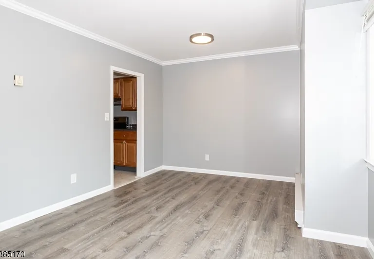 190 Park St — Photo 10