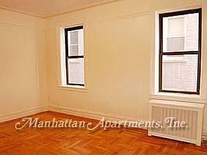 2nd image of 185 1st Ave