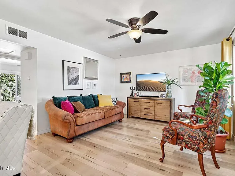 1725 Sequoia Ave — Photo 2