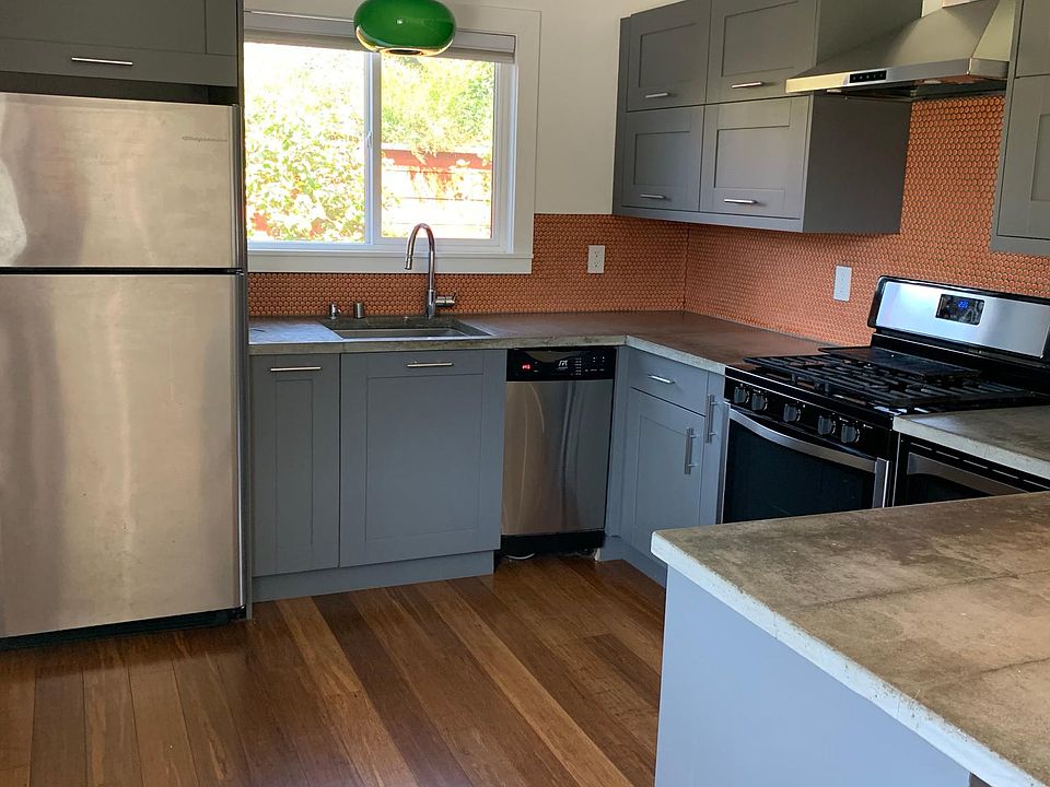 kitchen with eat in bar