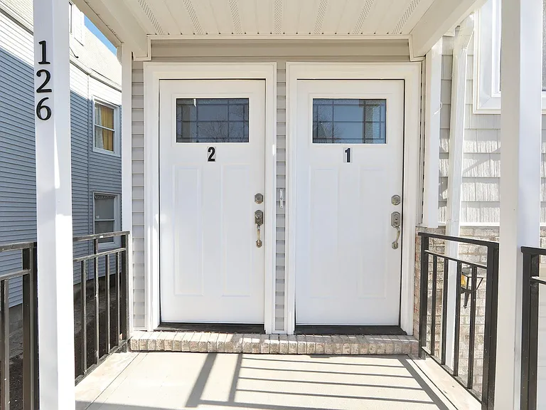 126 N 15th St #2 — Photo 17