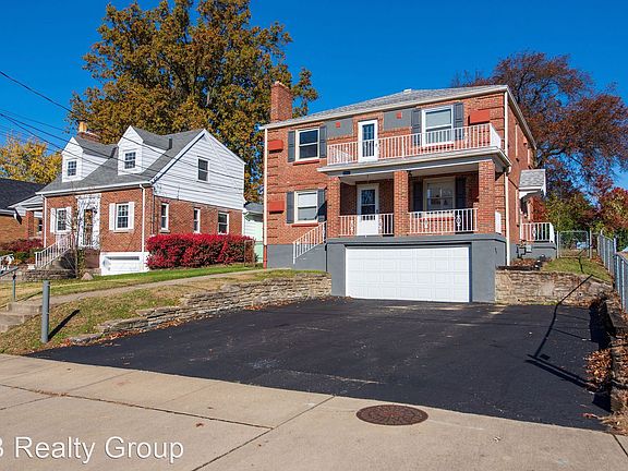4th image of 5560 Karen Ave Unit 2