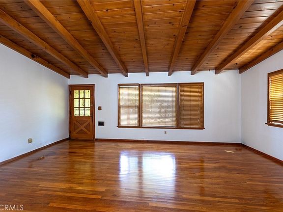 4th image of 9650 Olive St