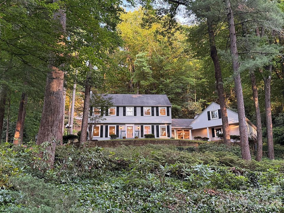 1st image of 212 Estate Dr