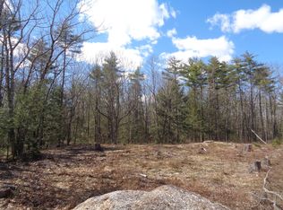 1-2 Meetinghouse Rd, Wells, ME 04090