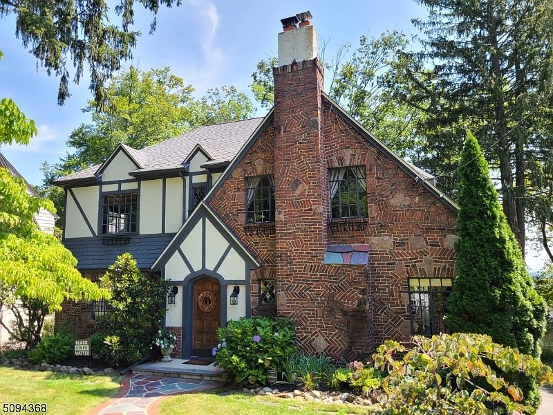 30 Undercliff Ter, West Orange, NJ 07052 Zillow