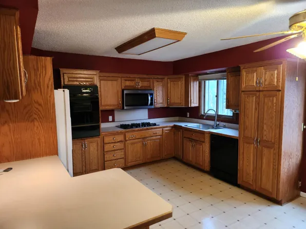 1556 76th Ct N, Brooklyn Park, MN 55444