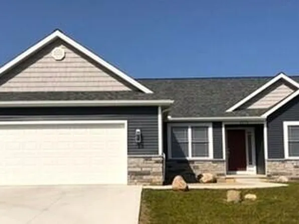 8374 Garr Rd, Berrien Springs, MI 49103