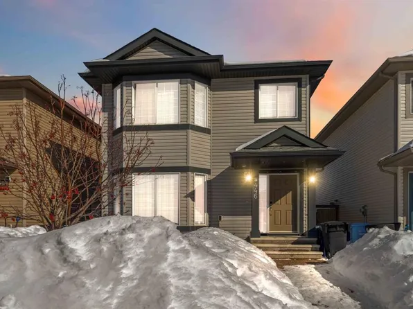 446 NW Walnut Cres, Wood Buffalo, AB T9K 0W3