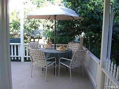 3rd image of 8190 Knoll Dr