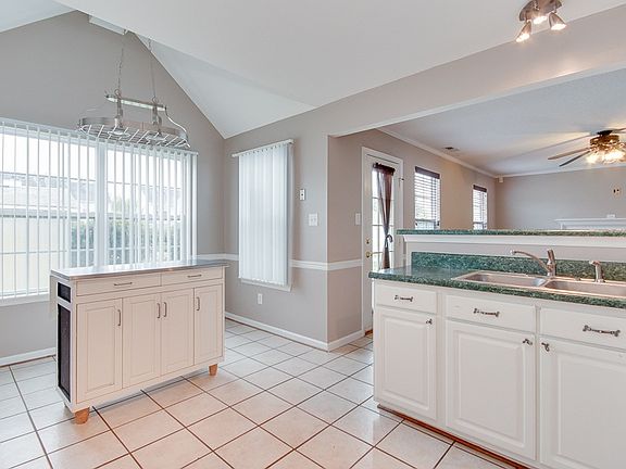 Large kitchen space!