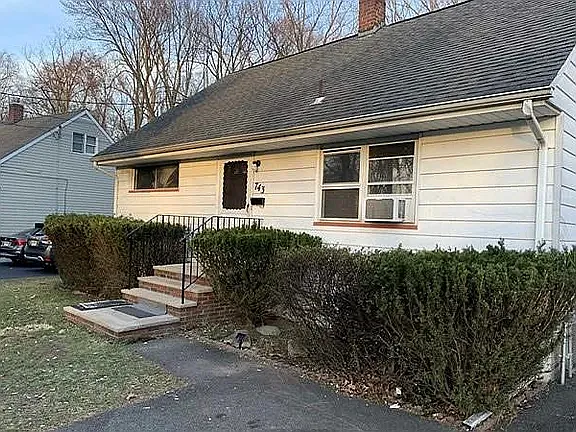 743 Newcomb Rd — Photo 19