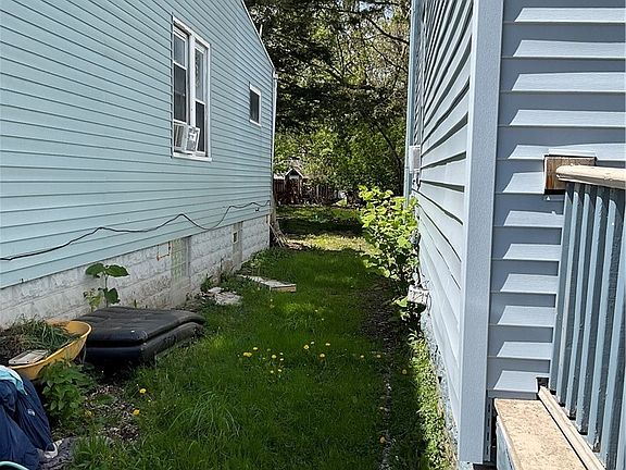 2nd image of 42 Princeton Pl