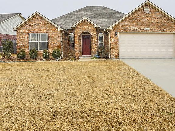3rd image of 5608 Pin Oak Ln