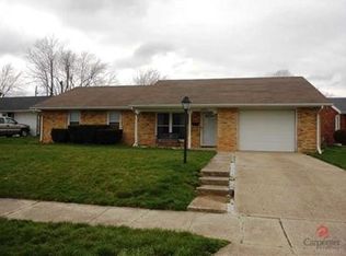 1220 Dulee Dr, Elwood, IN 46036