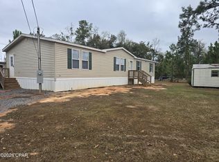 10441 NW Azalea St, Bristol, FL 32321