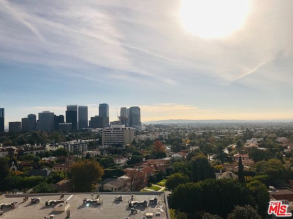 3rd image of 10450 Wilshire Blvd #9