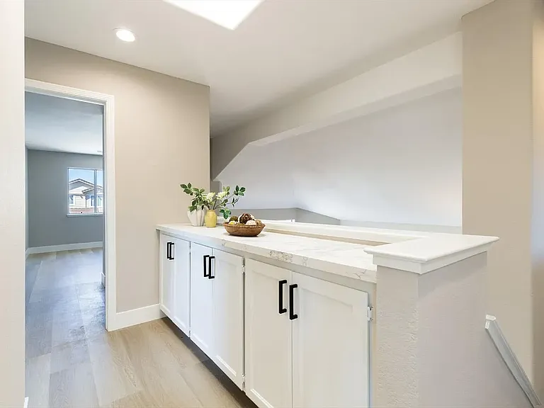 3292 Moreno Ave — Photo 24