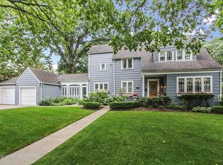 329 Elm Ct, Libertyville, IL
