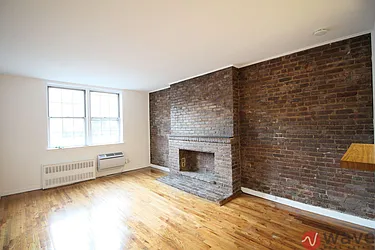 Rented by Wave Real Estate Group