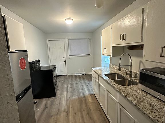 2nd image of 2419 S State Ave