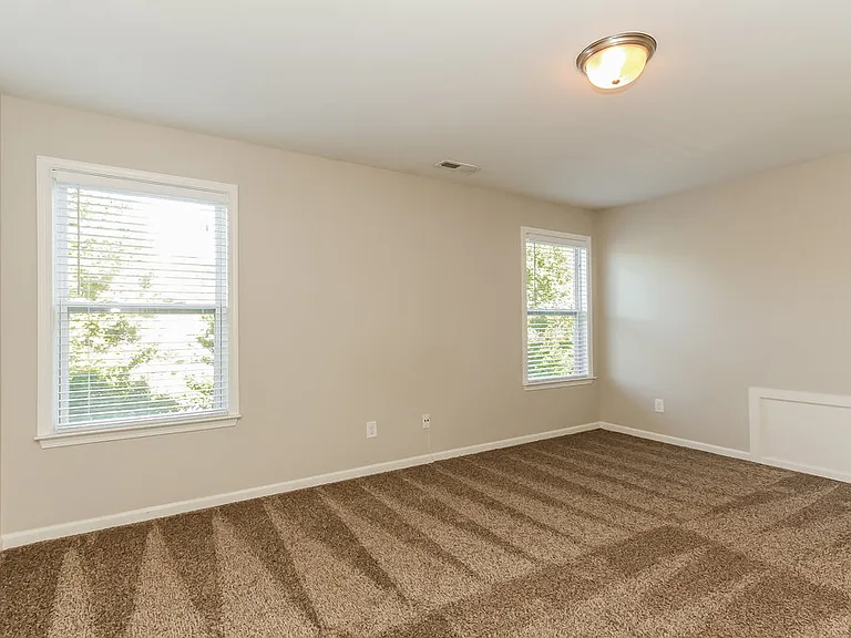 11028 Belmont Run Ln — Photo 11