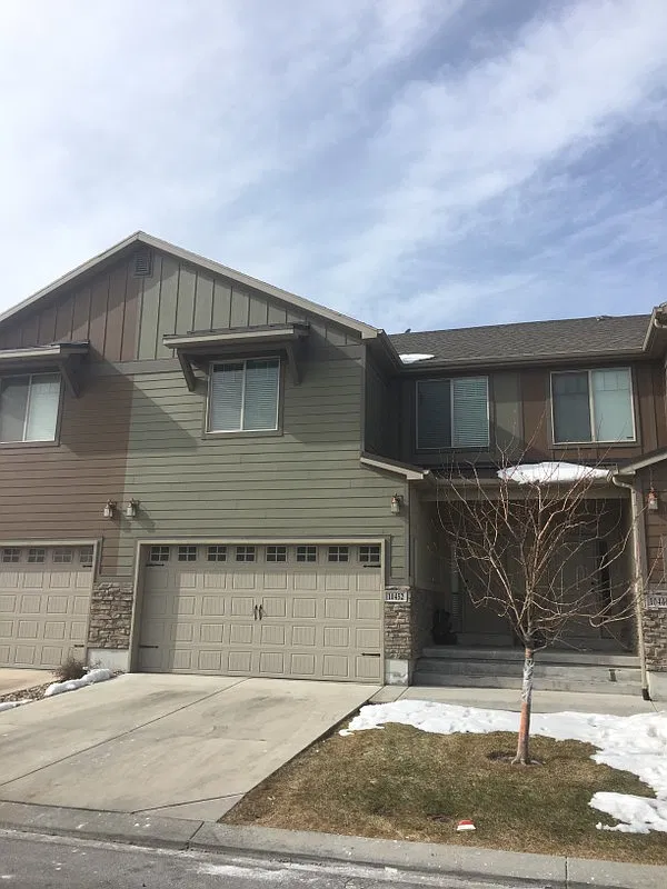 Beautiful townhome available June 1, 2018 — Photo 2