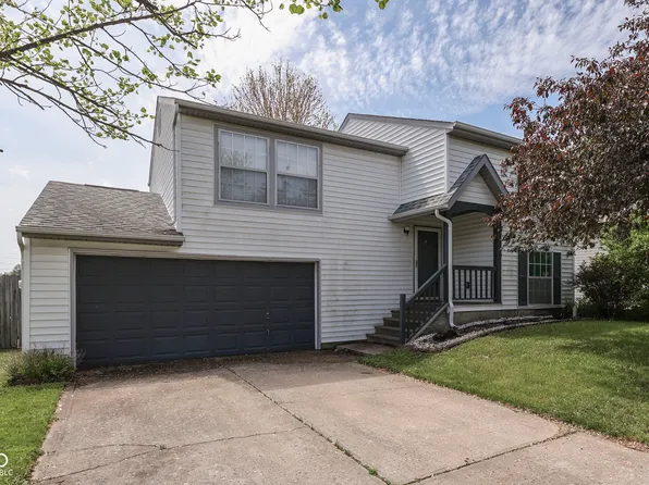 110 Meadow Creek Blvd, Whiteland, IN 46184