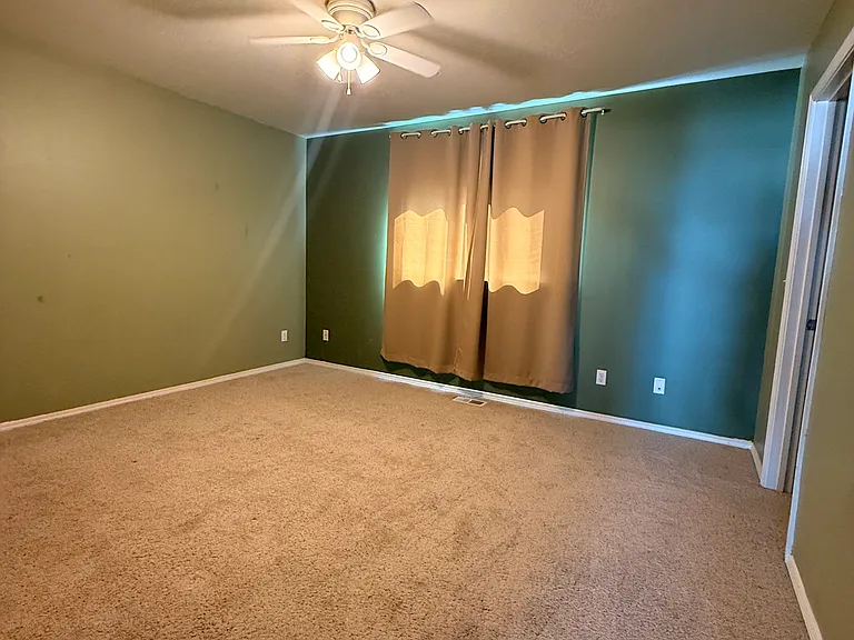 1828 Sturbridge Ct — Photo 7