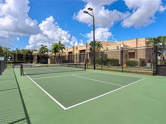 Pickleball courts and equipment available at no extra cost