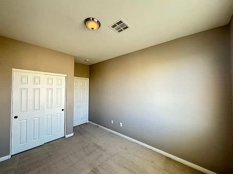 7536 French Springs St — Photo 13