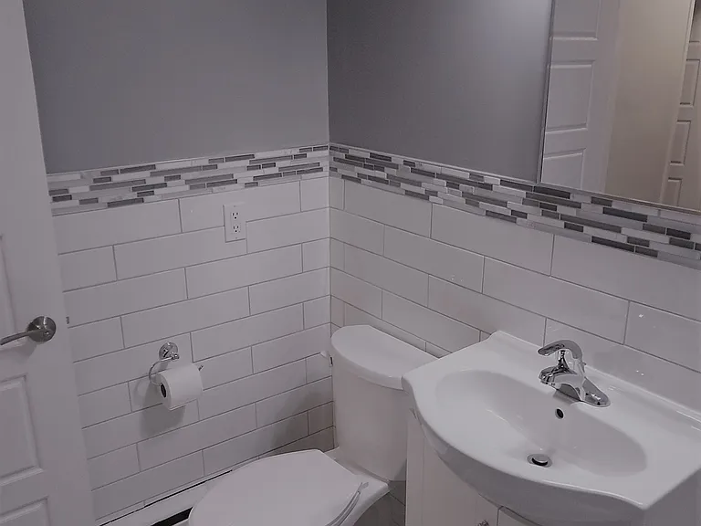 1404 Rosenthal Ave #5 — Photo 8
