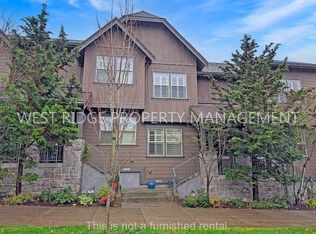 10218 SW Taylor St, Portland, OR 97225