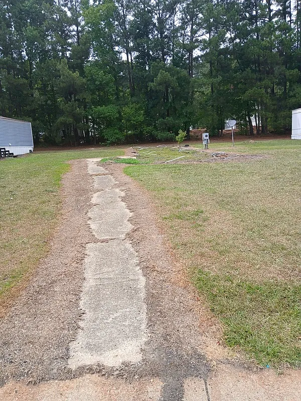 Carolina Springs MHP — Photo 1