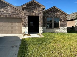 1226 Thames Chase Dr, Corpus Christi, TX 78415